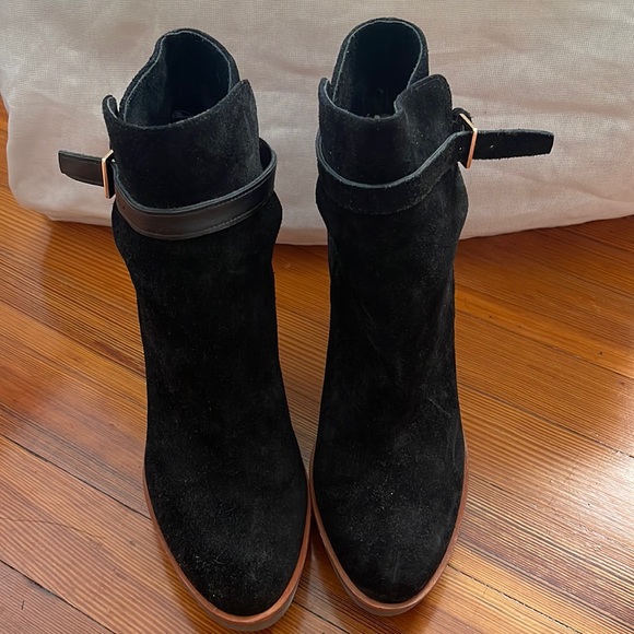 Kate Spade Black Velvet Ankle Booties.- Never Worn - Size 9.5 - Picture 5 of 10
